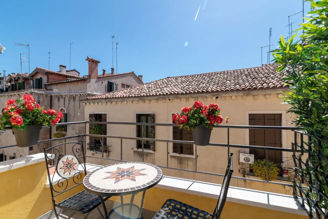 Hotel Grifoni Venecia Italia