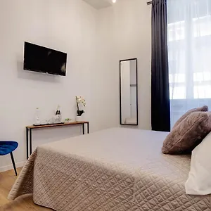The Venue Sistina Guest house Rome