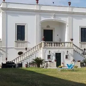 Longo De Bellis , Bari Olaszország