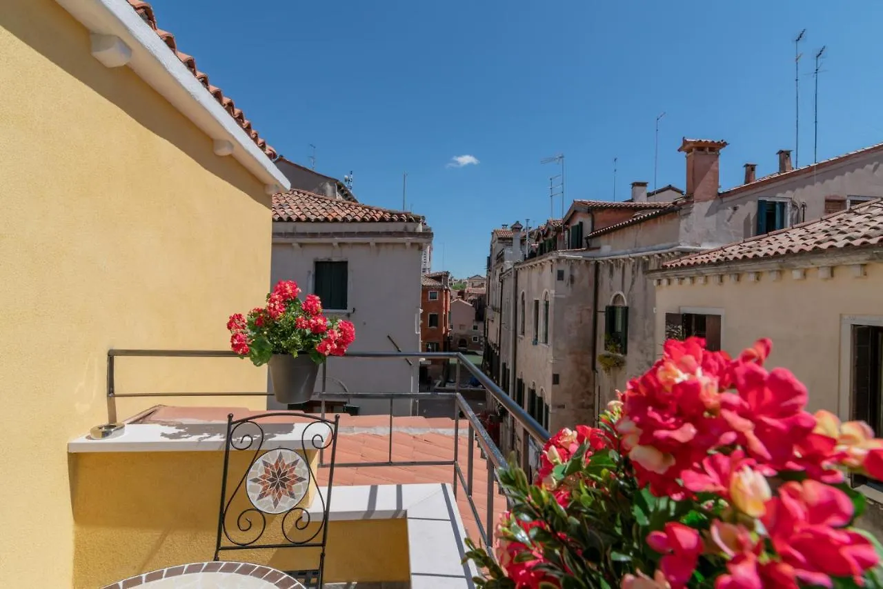Grifoni Boutique Hotel Velence 0*,  Olaszország