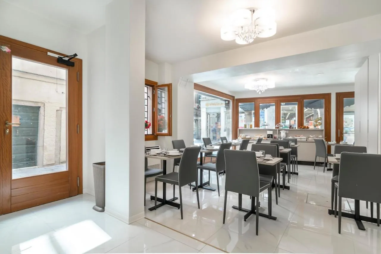 Grifoni Boutique Hotel Velence